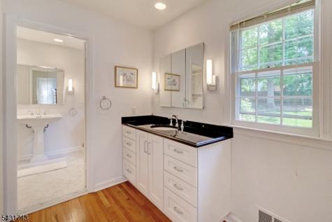 47 Lisa Drive Chatham NJ 07928
