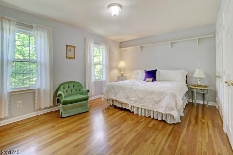 47 Lisa Drive Chatham NJ 07928
