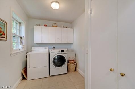 47 Lisa Drive Chatham NJ 07928