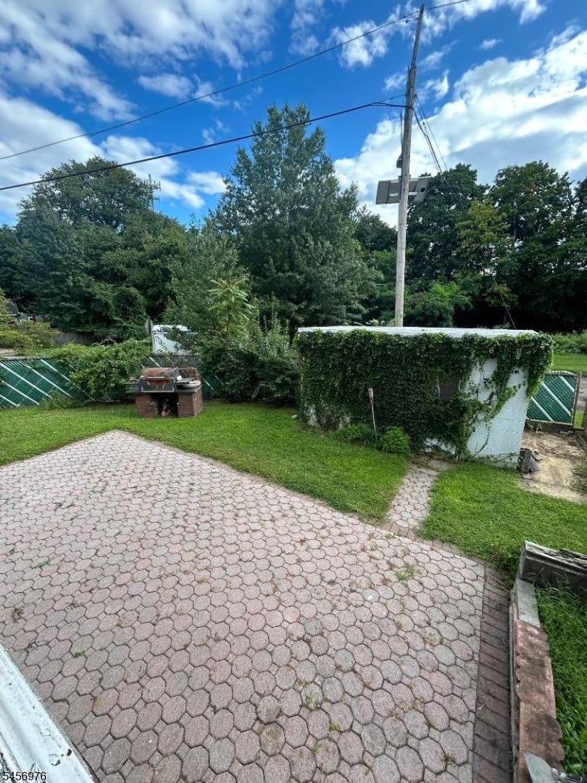 153 Smallwood Avenue Belleville NJ 07109