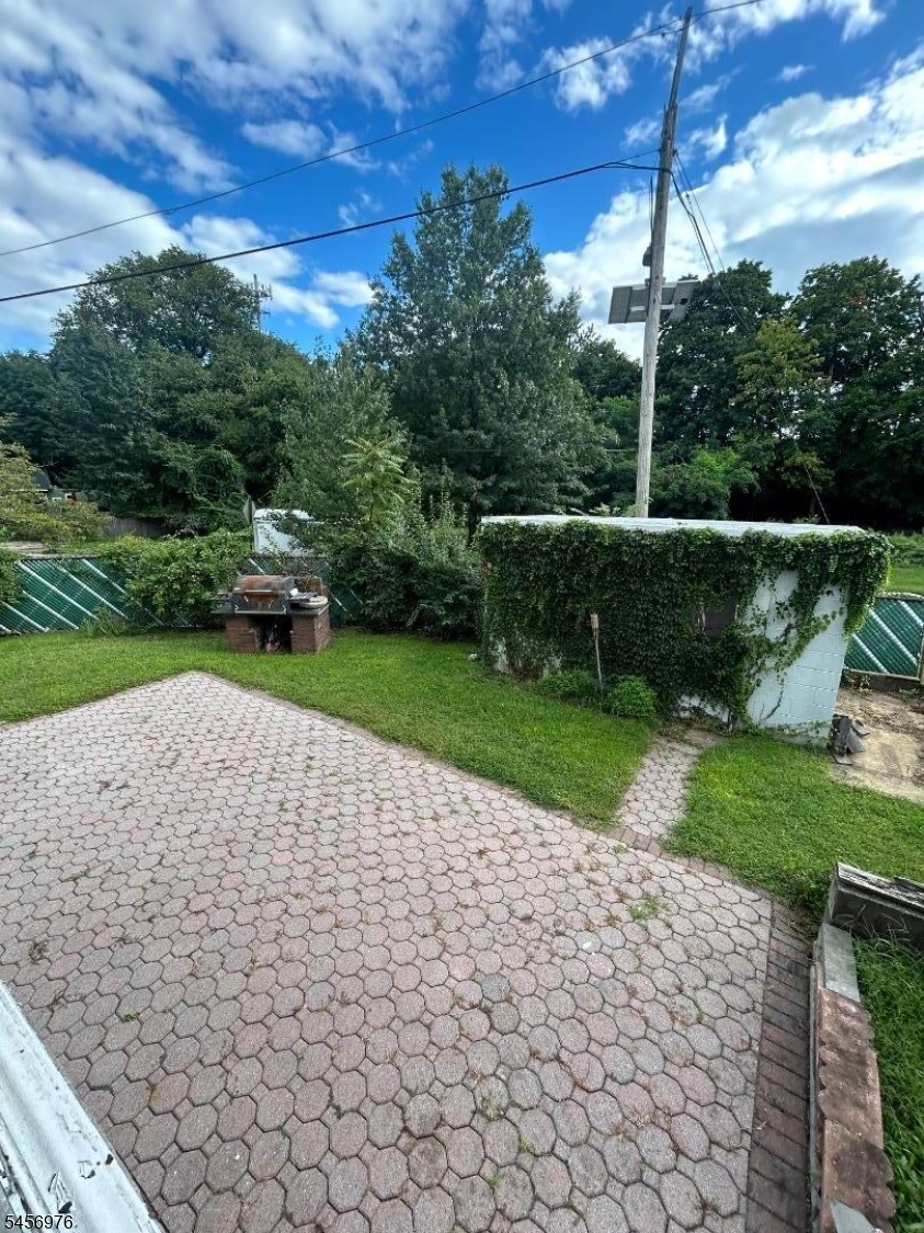 153 Smallwood Avenue Belleville NJ 07109