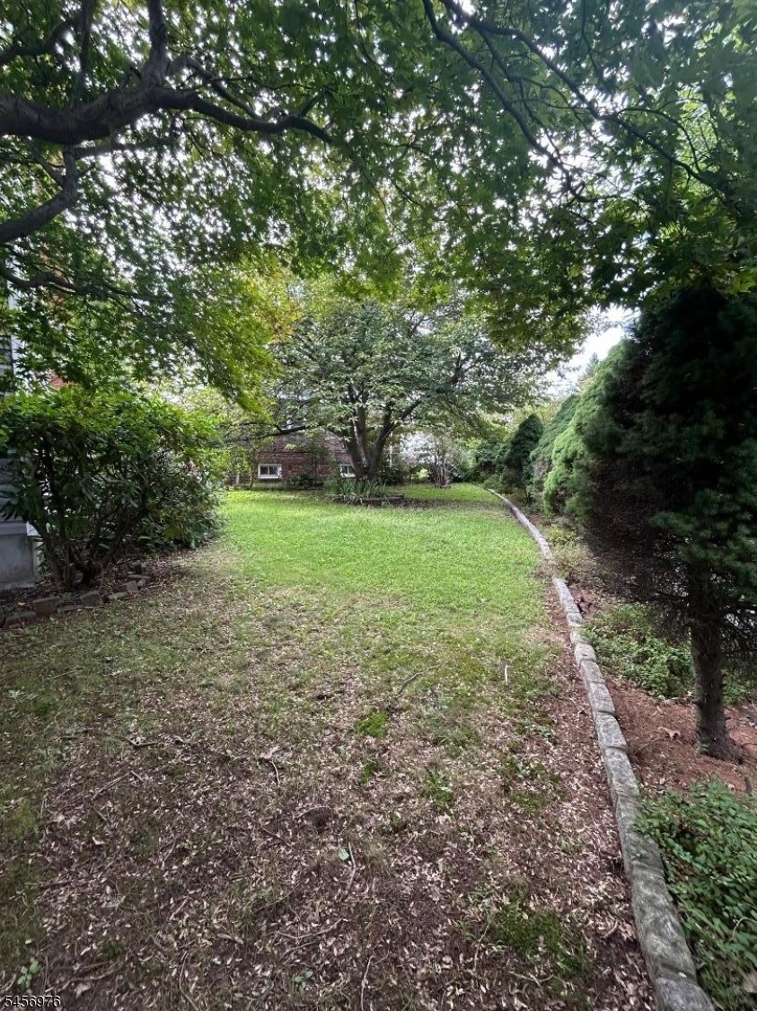 153 Smallwood Avenue Belleville NJ 07109