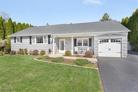 13 Hillside Drive Clinton NJ 08809
