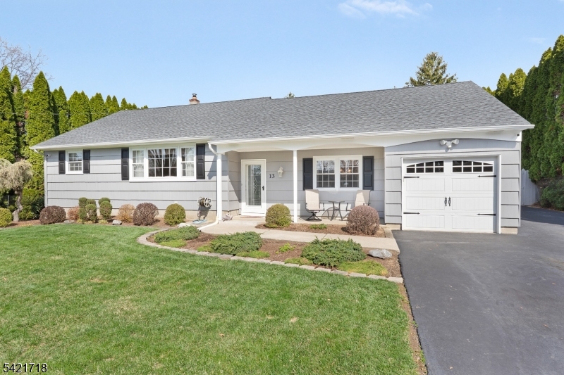 13 Hillside Drive Clinton NJ 08809