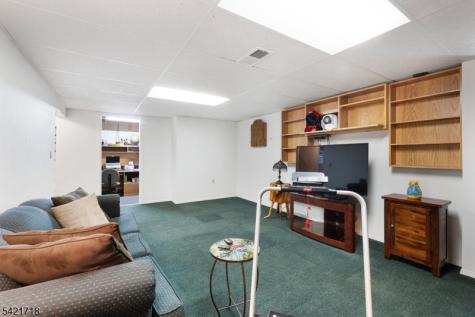 13 Hillside Drive Clinton NJ 08809
