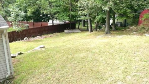 136 Dupont Avenue Hopatcong NJ 07843