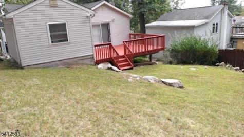 136 Dupont Avenue Hopatcong NJ 07843