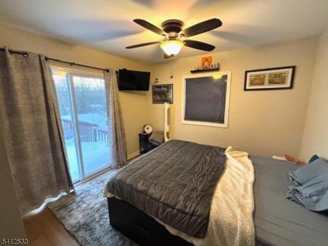 136 Dupont Avenue Hopatcong NJ 07843