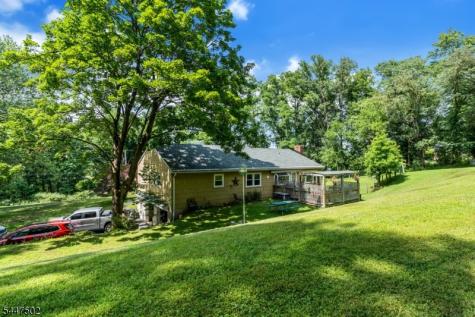 144 Mount Joy Road Holland NJ 08848