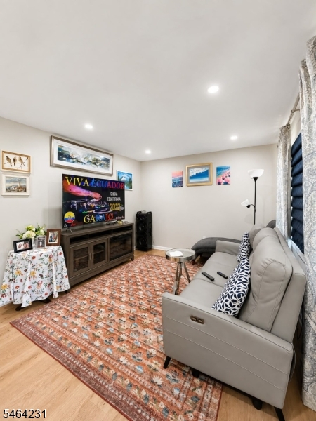 538 Cicilia Place Scotch Plains NJ 07076