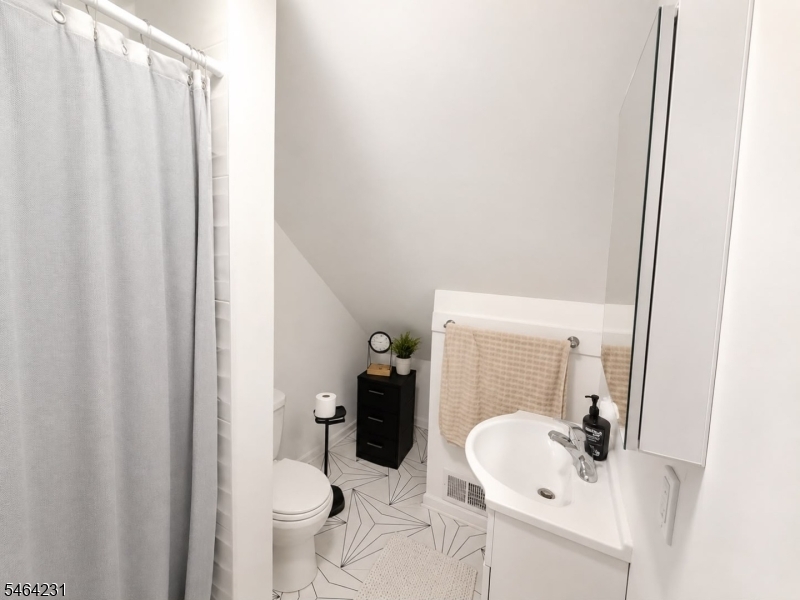 538 Cicilia Place Scotch Plains NJ 07076