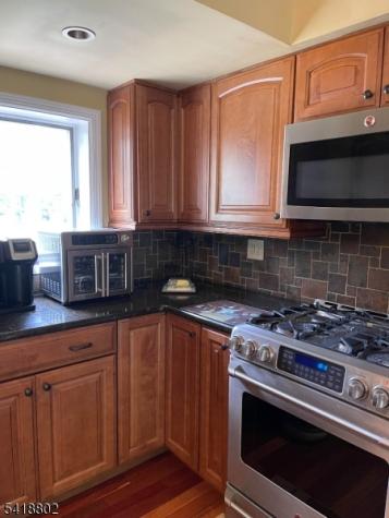 94 Bennington Parkway Franklin NJ 08823