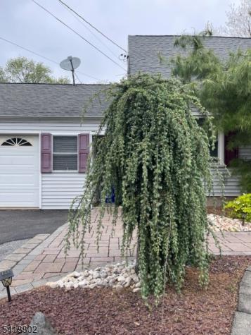 94 Bennington Parkway Franklin NJ 08823