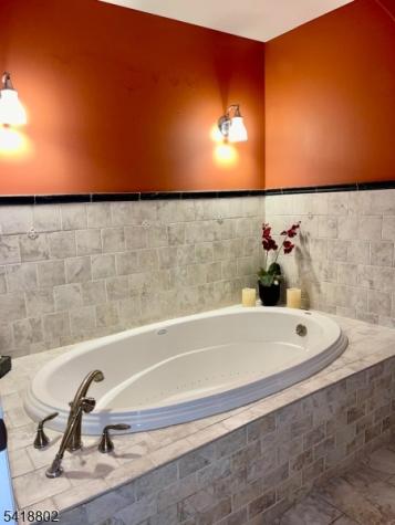 94 Bennington Parkway Franklin NJ 08823
