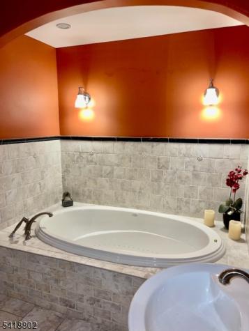 94 Bennington Parkway Franklin NJ 08823