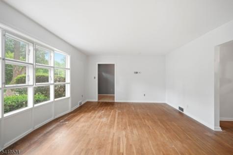 27 Knollwood Road Morristown NJ 07960
