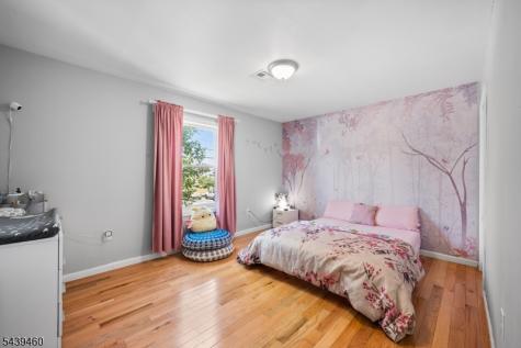 88 Leber Avenue Carteret NJ 07008