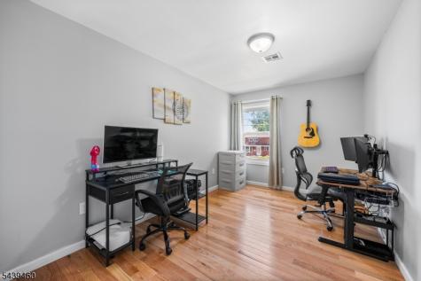 88 Leber Avenue Carteret NJ 07008