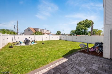 88 Leber Avenue Carteret NJ 07008