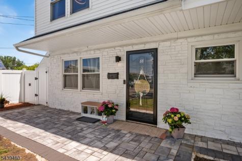 88 Leber Avenue Carteret NJ 07008