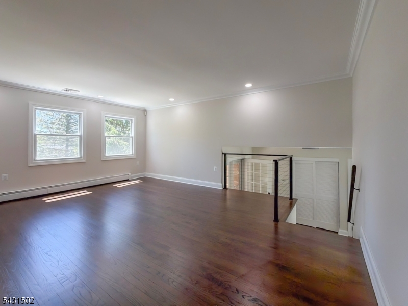 8 Woodland Drive Washington NJ 07853