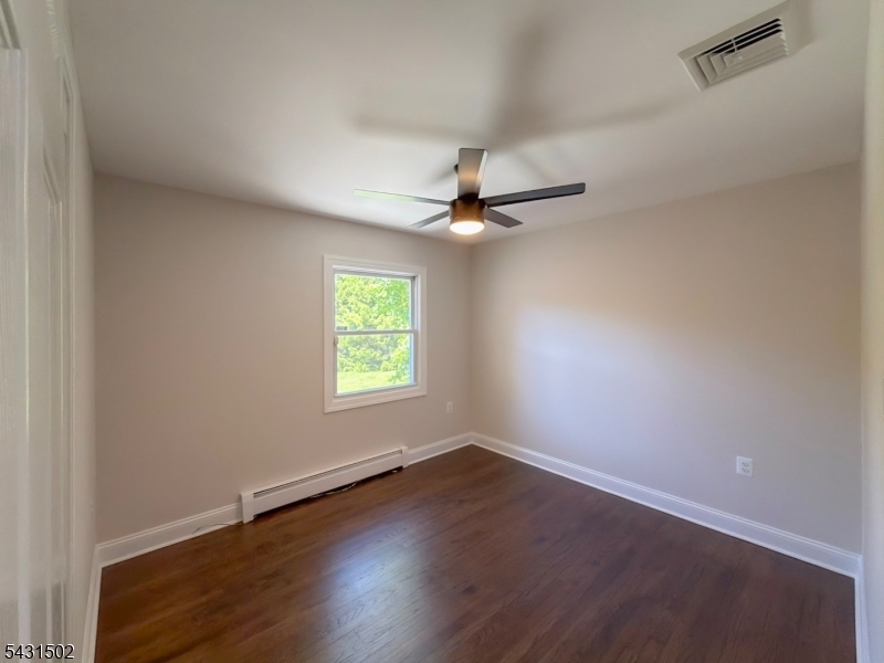8 Woodland Drive Washington NJ 07853