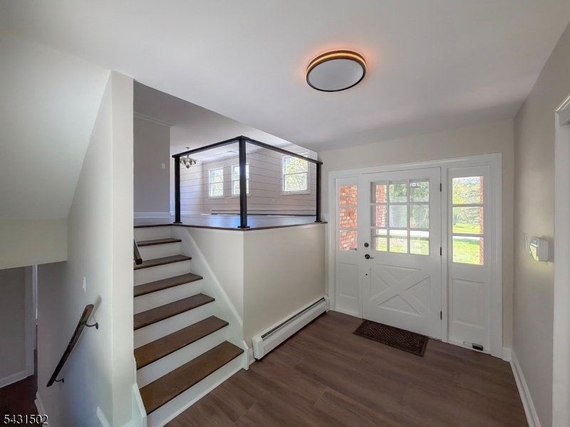 8 Woodland Drive Washington NJ 07853