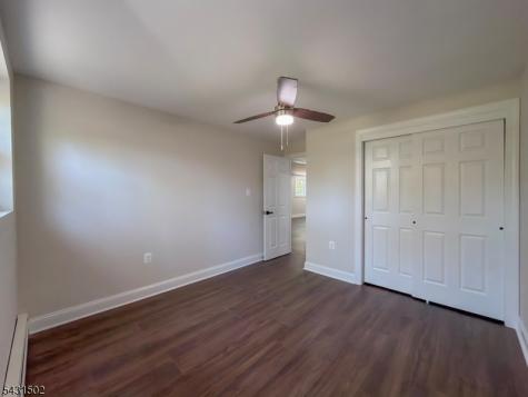 8 Woodland Drive Washington NJ 07853