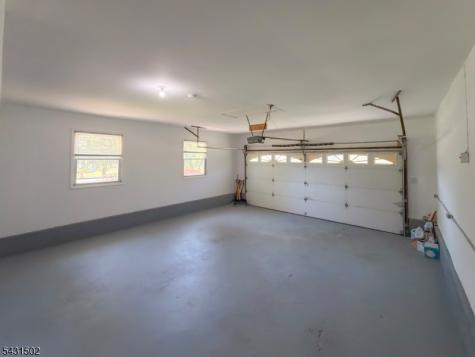 8 Woodland Drive Washington NJ 07853