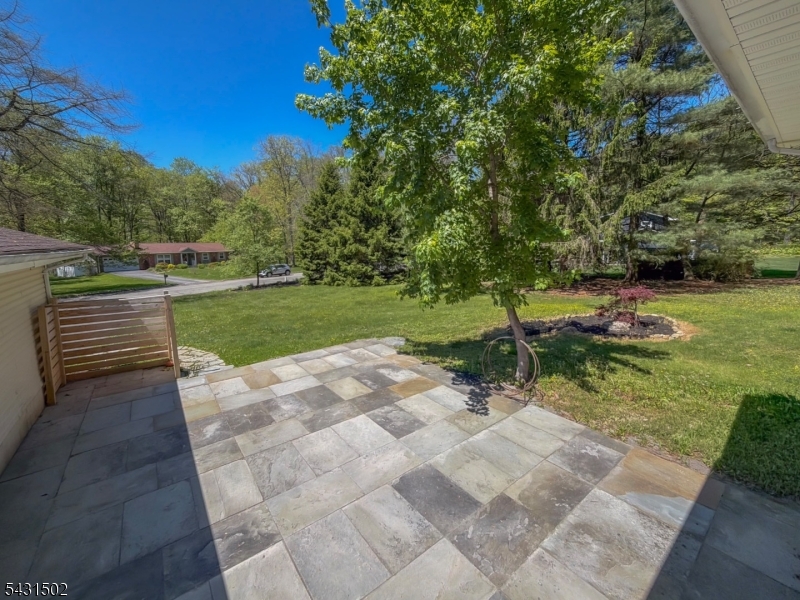 8 Woodland Drive Washington NJ 07853