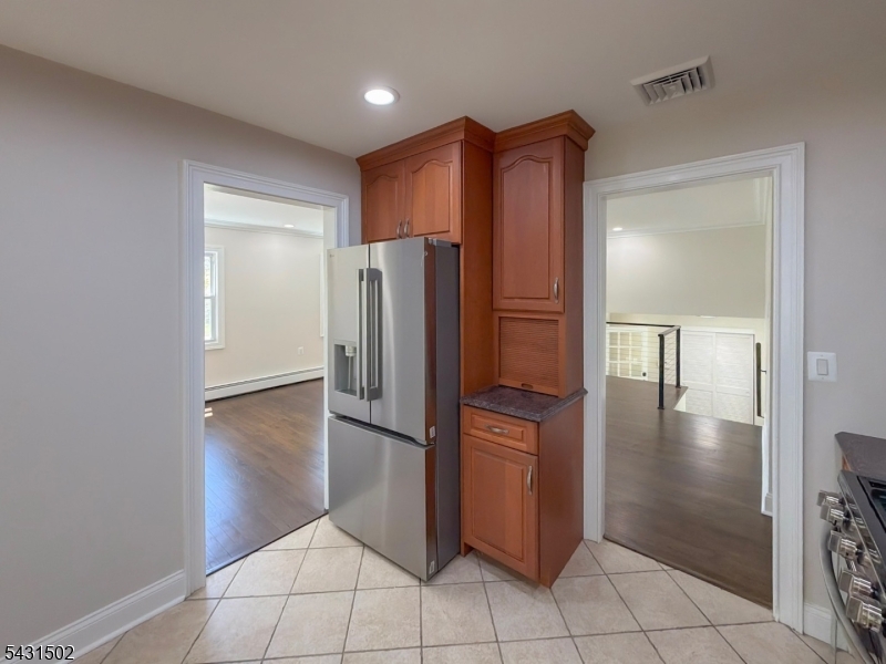 8 Woodland Drive Washington NJ 07853