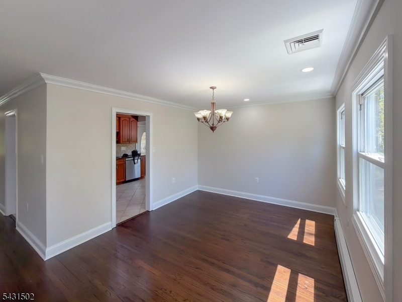 8 Woodland Drive Washington NJ 07853