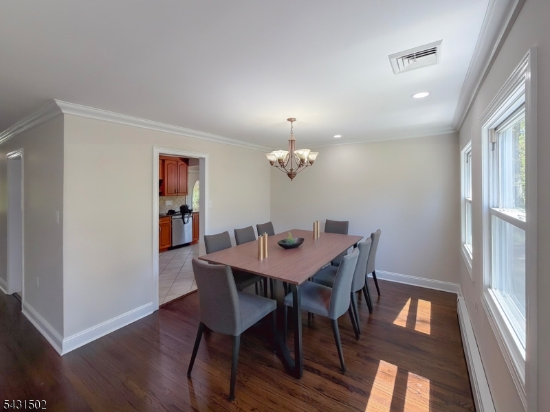 8 Woodland Drive Washington NJ 07853