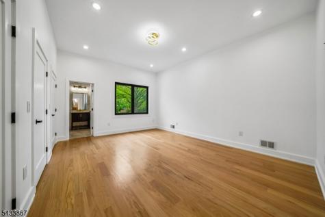6 Cambridge Drive Millburn NJ 07078