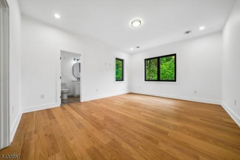 6 Cambridge Drive Millburn NJ 07078
