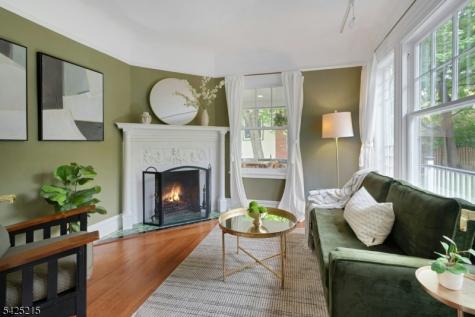 375 Up Mountain Avenue Montclair NJ 07043