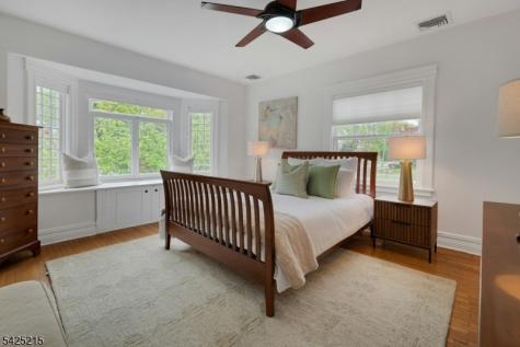 375 Up Mountain Avenue Montclair NJ 07043