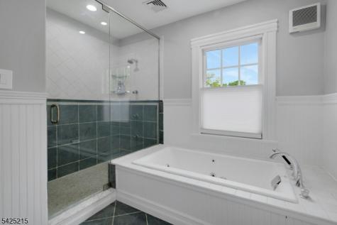 375 Up Mountain Avenue Montclair NJ 07043