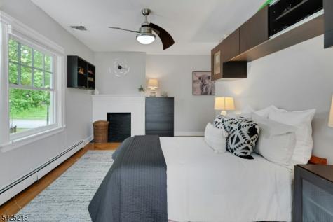 375 Up Mountain Avenue Montclair NJ 07043