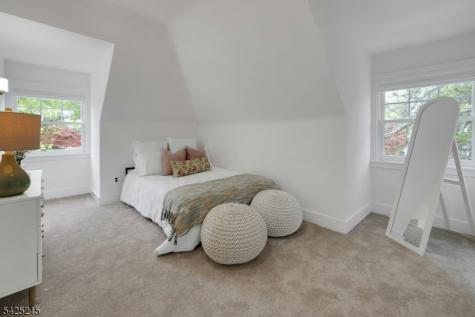375 Up Mountain Avenue Montclair NJ 07043