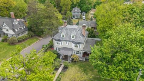 375 Up Mountain Avenue Montclair NJ 07043