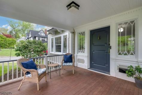 375 Up Mountain Avenue Montclair NJ 07043
