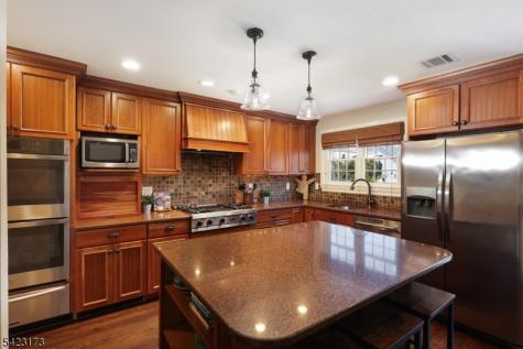 1311 Pine Grove Avenue Westfield NJ 07090