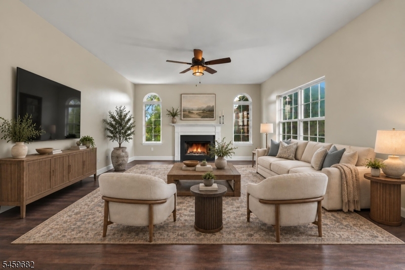 15 Canterbury Lane Mansfield NJ 07840