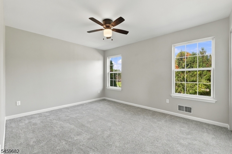 15 Canterbury Lane Mansfield NJ 07840
