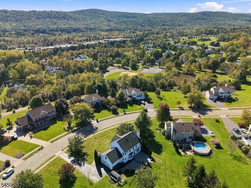15 Canterbury Lane Mansfield NJ 07840