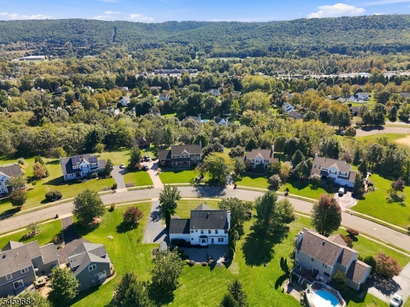 15 Canterbury Lane Mansfield NJ 07840