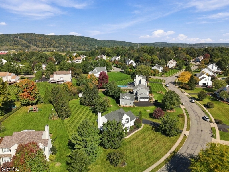 15 Canterbury Lane Mansfield NJ 07840