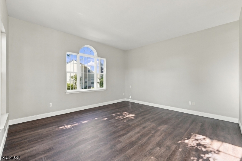 15 Canterbury Lane Mansfield NJ 07840