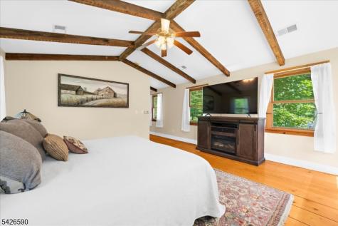 179 Lindbergh Road East Amwell NJ 08525